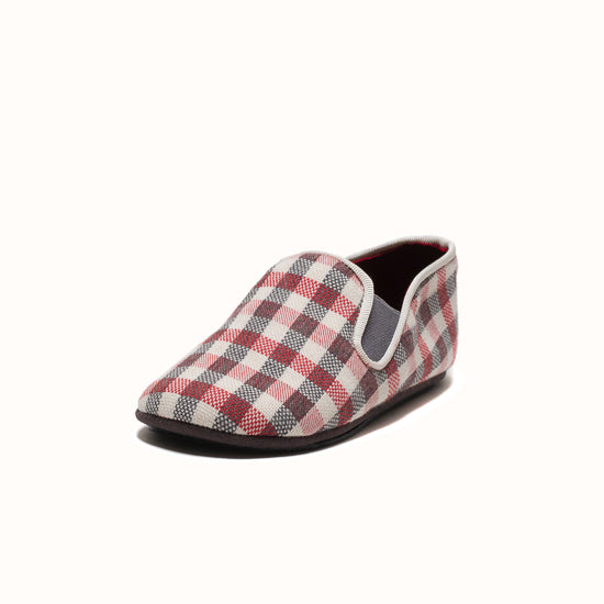 The Oscar slipper