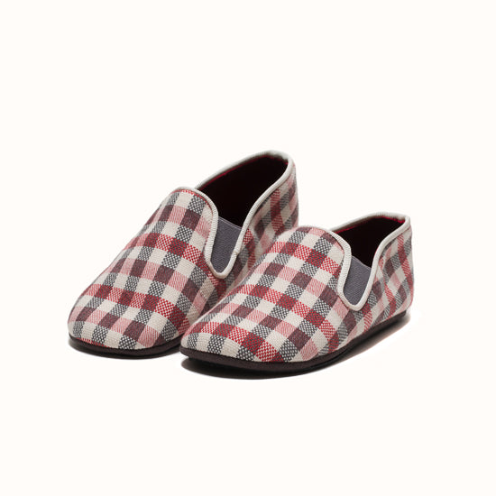 The Oscar slipper