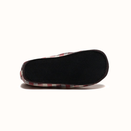 The Oscar slipper