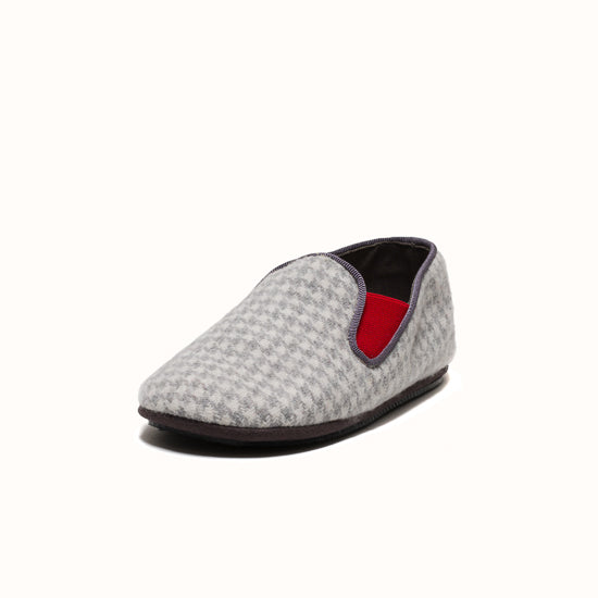 The Romeo slipper