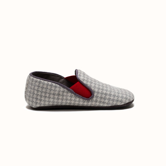 The Romeo slipper