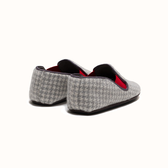 The Romeo slipper