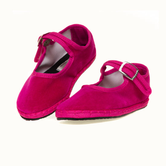 Bambina On Wednesdays We Wear Pink