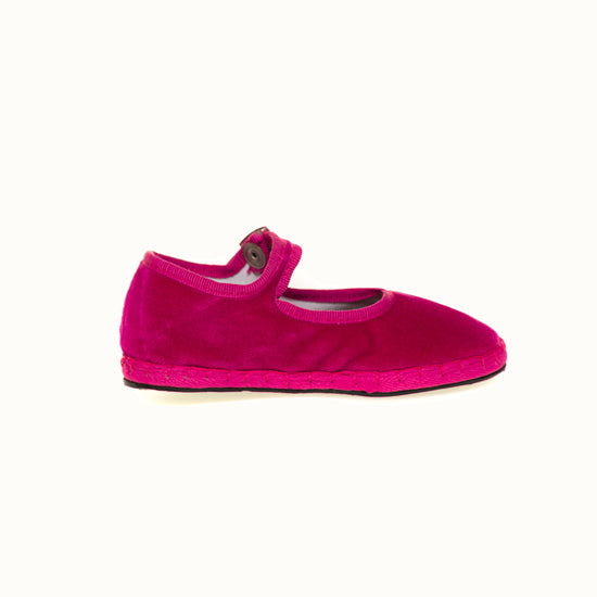 Bambina On Wednesdays We Wear Pink
