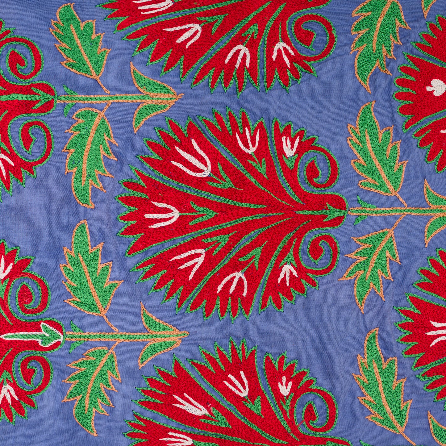 Suzani Rouge Poppy & Bleu Persan