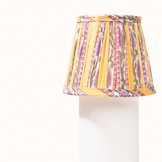 Abat Jour plissé rayé jaune & lila.