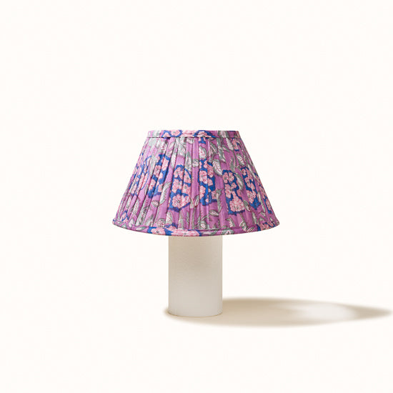 Abat Jour plissé lila imprimé hortensias.