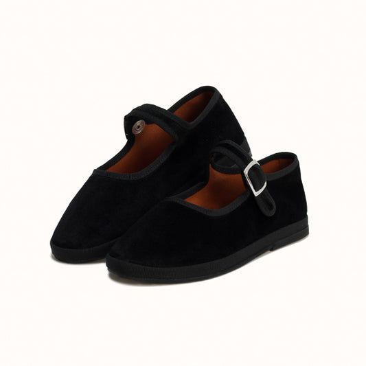 Bambina Back to Black