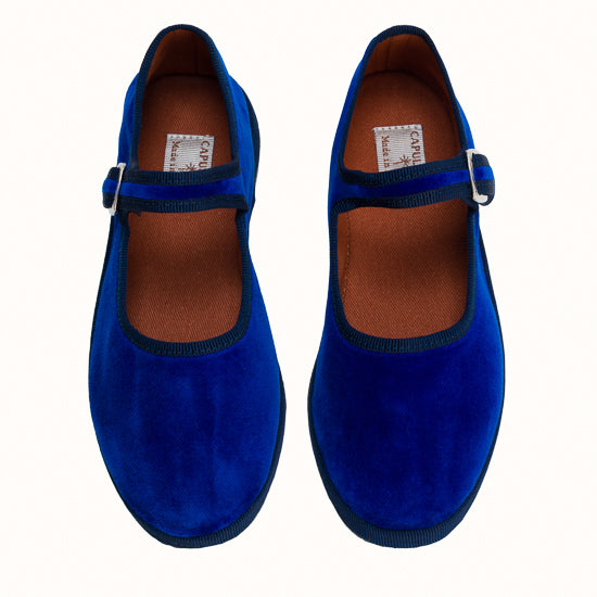 Bambina The Big Blue