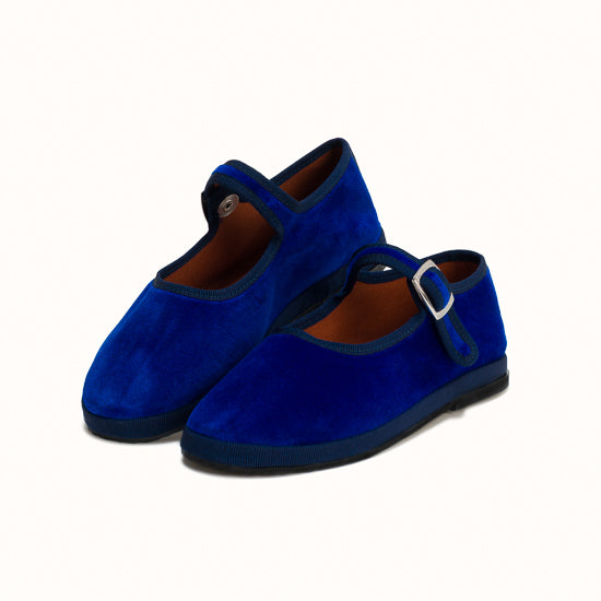 Bambina The Big Blue