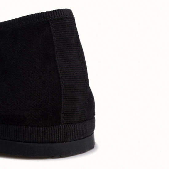 Friulane Back to Black