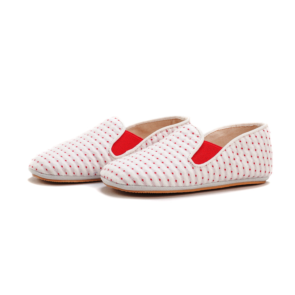 The Red Peas Slipper